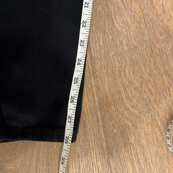 Sexy Curve Guess Black Jeans Size 28. Mid rise. - Picture 5 of 6